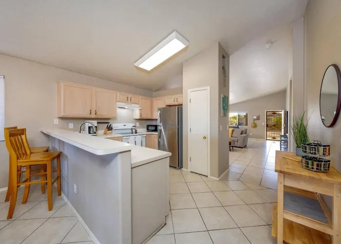Holiday home Silverbell, 3 Bedroom And 2 Ba, Garage, Fenced, Quiet *